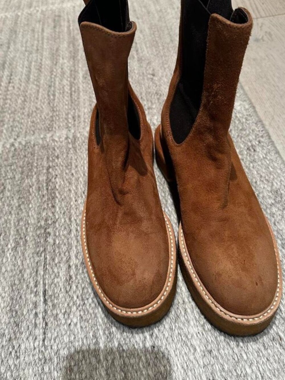 Frame Tan Suede Ankle Boots US 8 Designer Fall Boots
